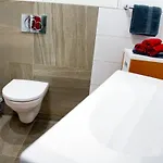 Elvíra V Soukromém *