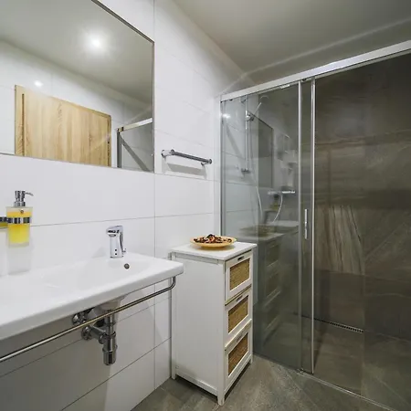 Elvira V Soukromem Apartament Kutná Hora