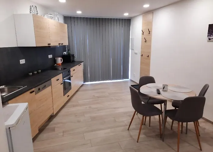 Apartment Elvira V Soukromem *